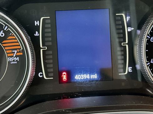 Used 2021 Jeep Cherokee Latitude image 18