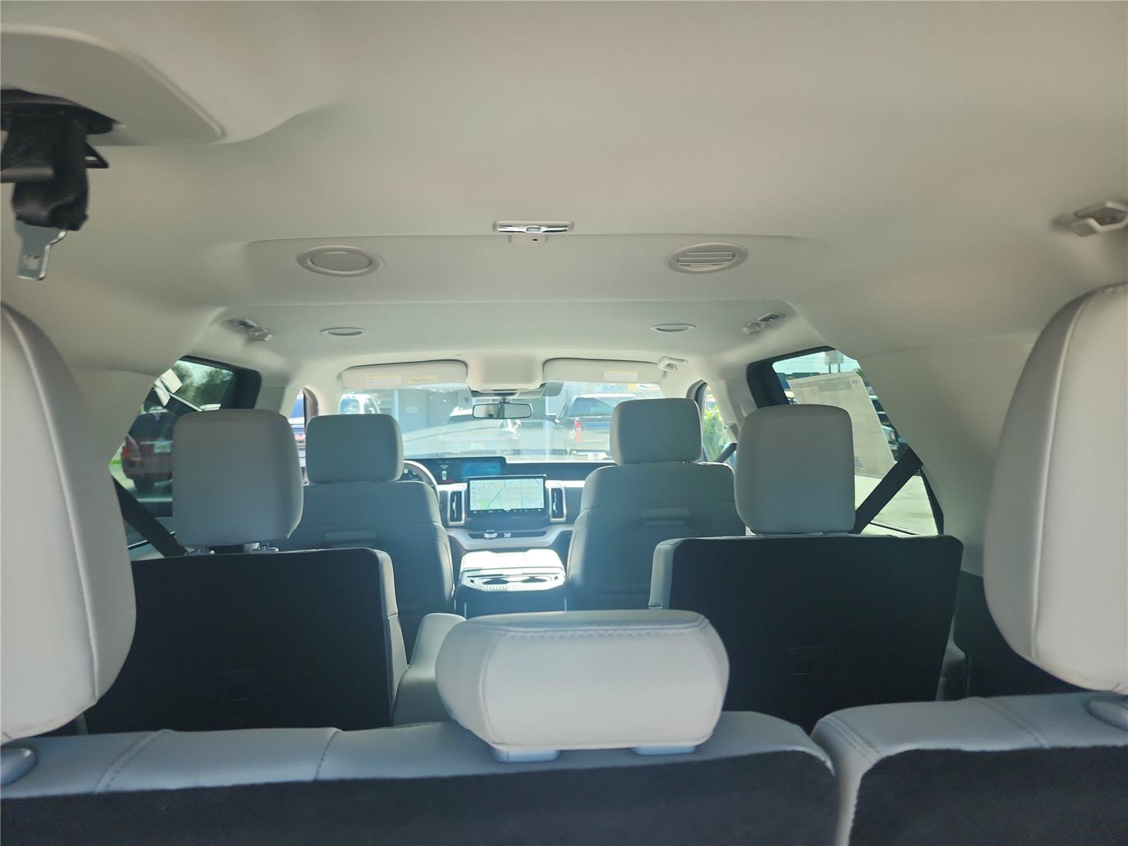 New 2027 Ford Expedition Max Active RWD image 20