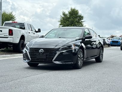 Used 2024 Nissan Altima 2.5 SV