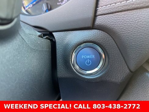 Used 2019 Toyota RAV4 XLE image 21