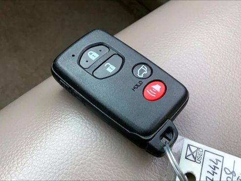 Used 2008 Toyota Highlander Limited image 10