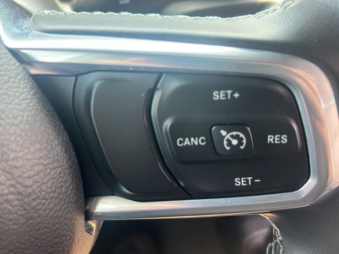 Used 2021 Jeep Wrangler Unlimited Rubicon AWD/4WD image 34