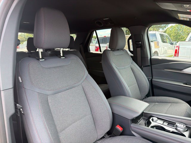 Used 2027 Ford Explorer Active AWD/4WD image 32
