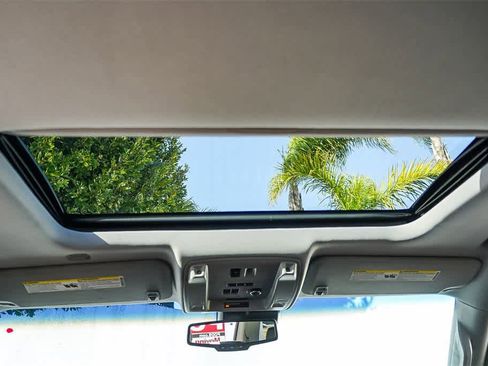 Used 2016 Chevrolet Tahoe LTZ image 18