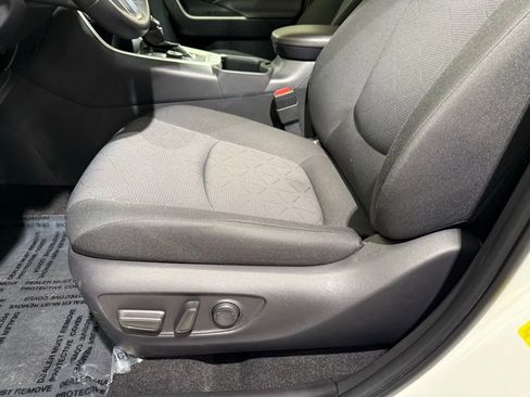 Used 2023 Toyota RAV4 XLE image 14