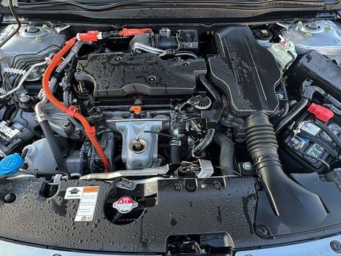 Used 2021 Honda Accord EX image 10