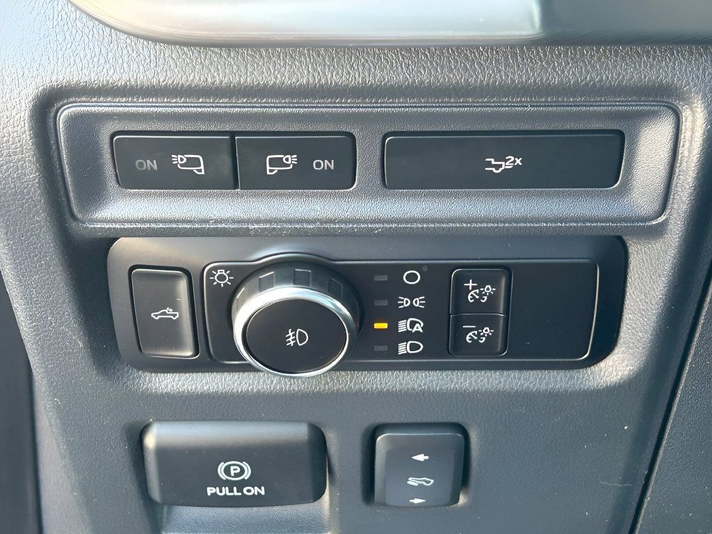 Used 2023 Ford F150 Lariat w/ Equipment Group 502A High AWD/4WD image 12