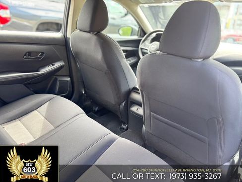 Used 2025 Nissan Sentra SV w/ All-Weather Package FWD image 10