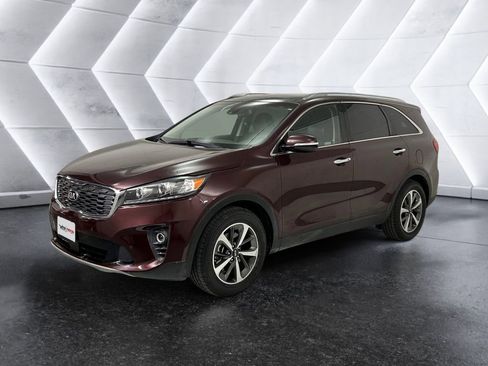 Used 2019 Kia Sorento EX w/ EX Touring Package image 3