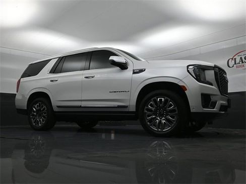 Used 2024 GMC Yukon Denali Ultimate image 29