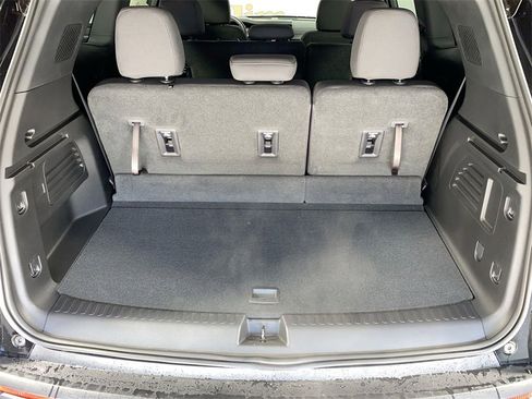 Used 2025 GMC Acadia Elevation w/ Black Edition image 24