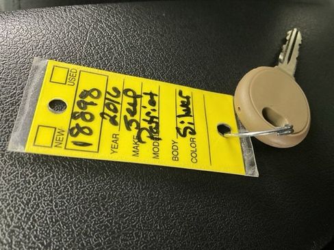 Used 2016 Jeep Patriot Sport image 30