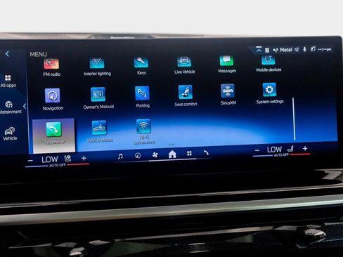 Used 2025 BMW ALPINA XB7 AWD/4WD image 37
