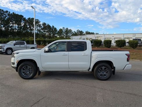 New 2026 Nissan Frontier SV w/ SV Convenience Package image 6