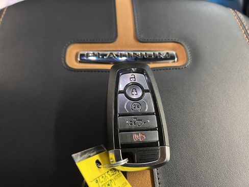 Used 2024 Ford F250 Platinum image 49