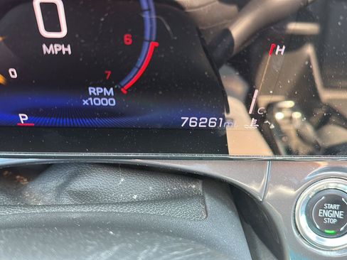 Used 2024 Chevrolet Trax ACTIV w/ Sunroof Package FWD image 8