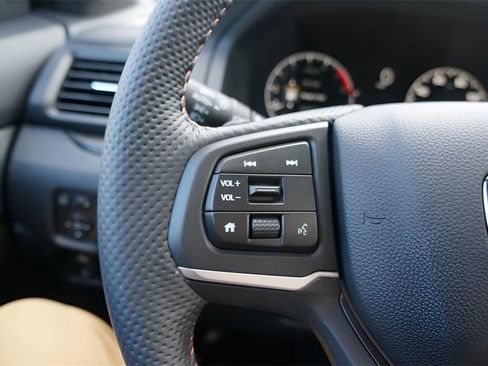 New 2025 Honda Ridgeline TrailSport image 12