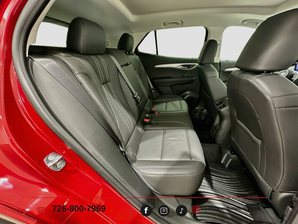 Certified 2026 Buick Envision Avenir AWD/4WD image 29