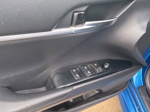 Used 2018 Toyota Camry SE w/ Audio Package FWD image 13