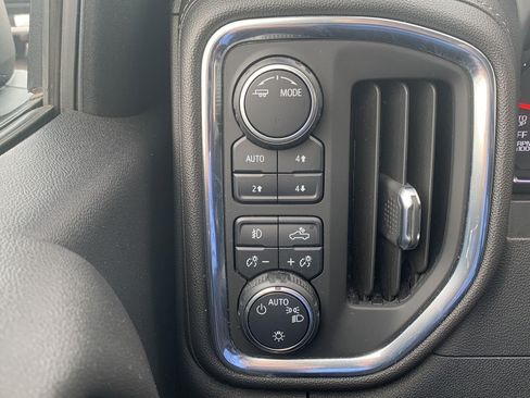 Certified 2021 Chevrolet Silverado 1500 RST AWD/4WD image 10