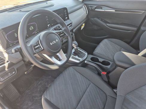New 2026 Kia Seltos LX image 10
