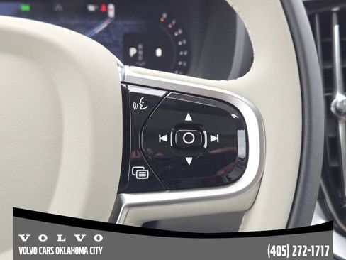 Used 2026 Volvo XC90 B6 Ultra image 28