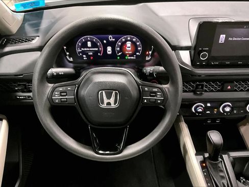 Used 2025 Honda Accord LX image 6