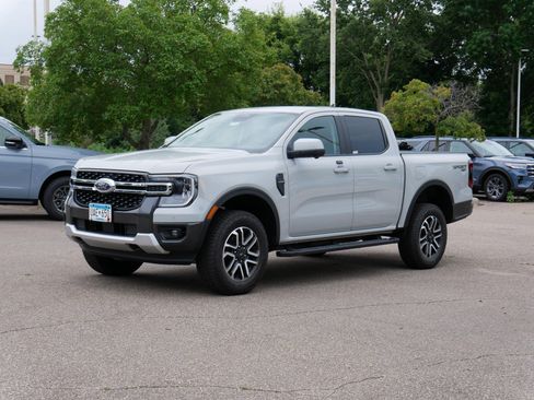 Used 2026 Ford Ranger Lariat AWD/4WD image 3