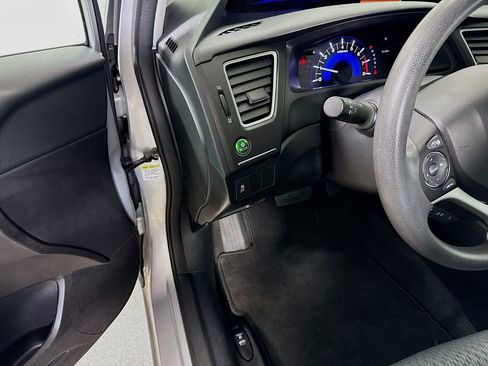 Used 2014 Honda Civic LX image 9