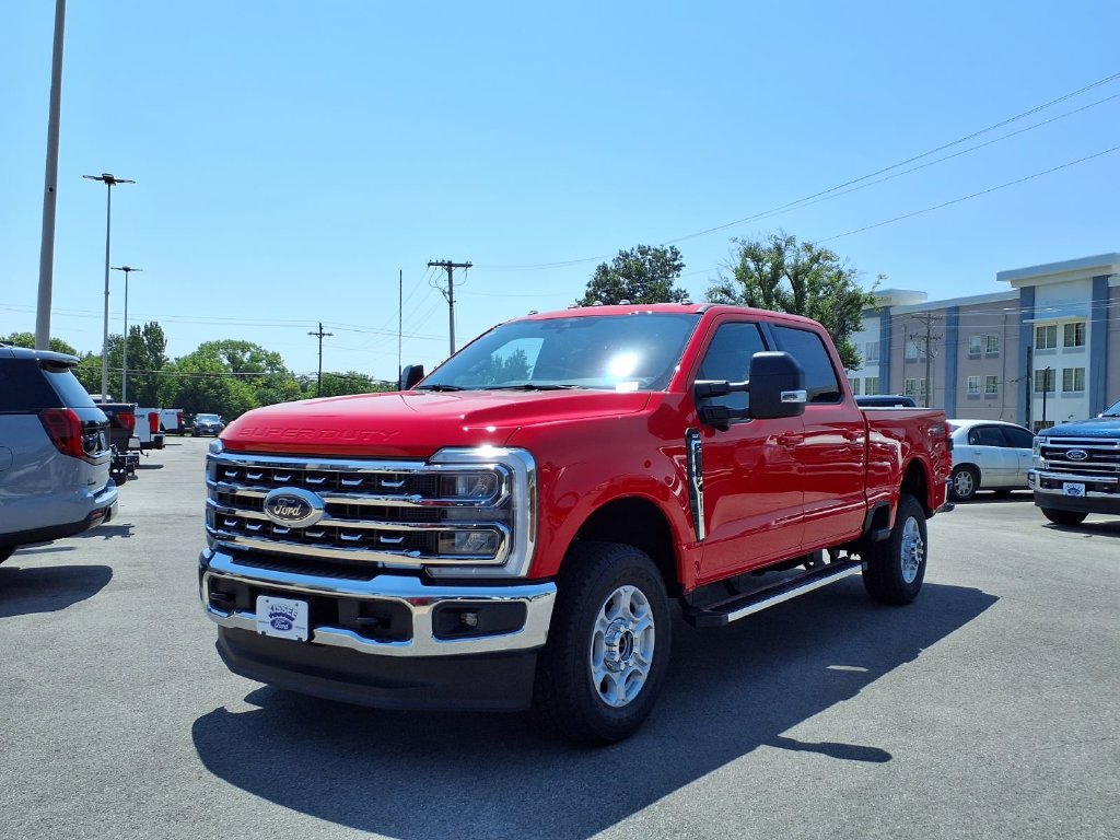 New 2026 Ford F250 XLT w/ XLT Premium Package AWD/4WD image 9