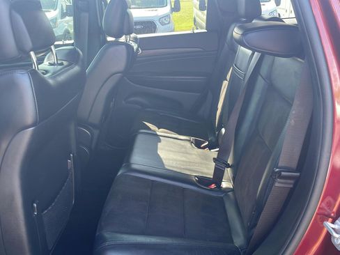 Used 2021 Jeep Grand Cherokee Laredo X image 26