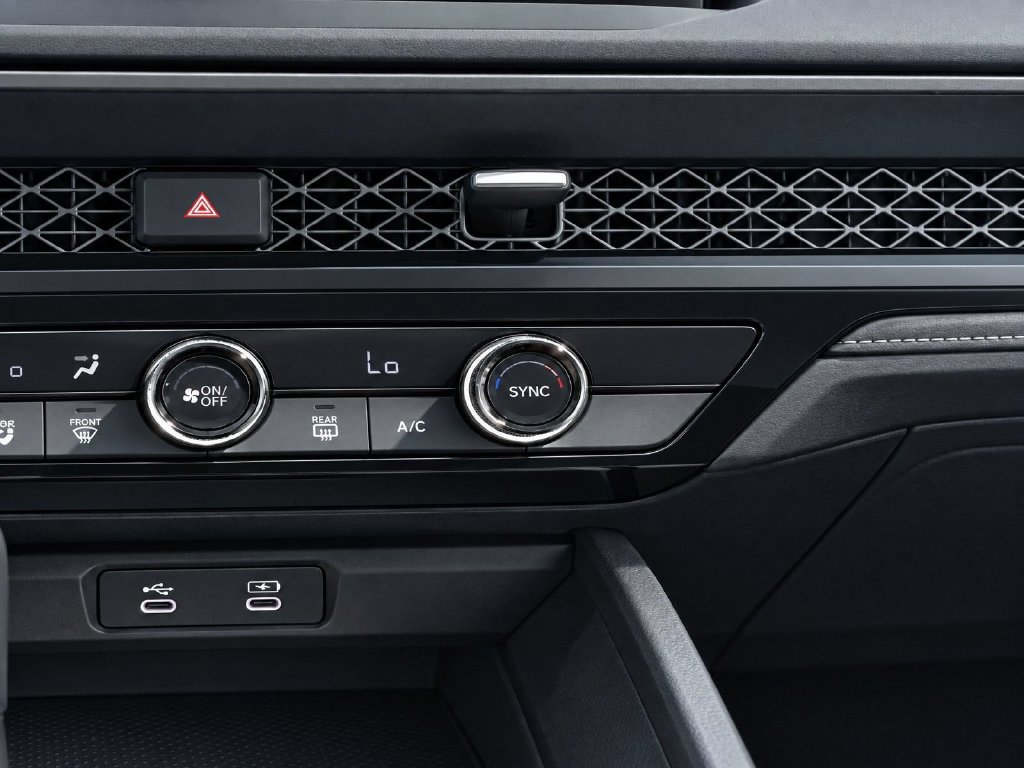 Used 2023 Honda Accord Sport image 19