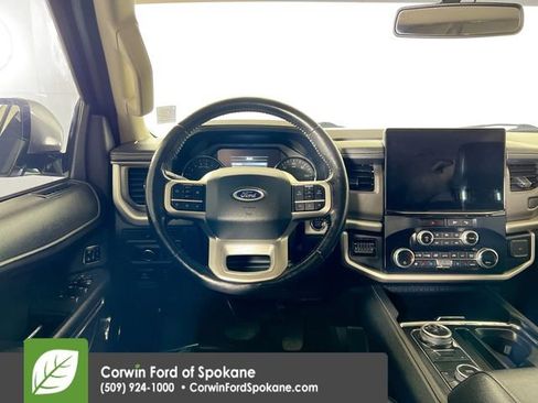 Used 2022 Ford Expedition XLT AWD/4WD image 30