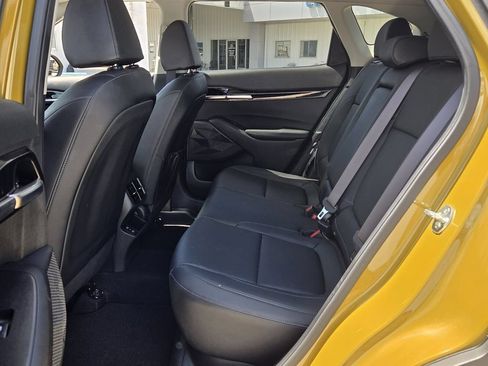 Used 2024 Kia Seltos SX w/ SX Sunroof Package AWD/4WD image 11