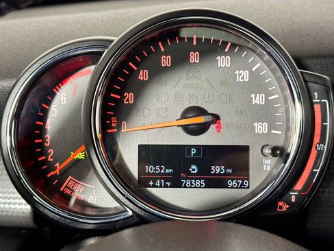 Used 2019 MINI Cooper 4-Door Hardtop image 36