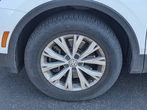 Used 2020 Volkswagen Tiguan S FWD image 13