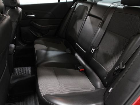 Used 2014 Chevrolet Malibu LT image 16