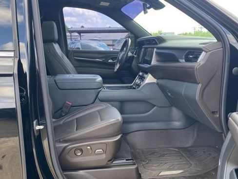 Used 2022 GMC Yukon Denali AWD/4WD image 15