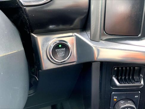 Used 2023 Ford F150 Lariat AWD/4WD image 35