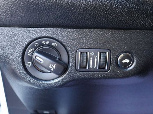 Used 2018 Dodge Challenger R/T Scat Pack image 11