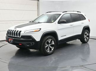 Used 2015 Jeep Cherokee Trailhawk w/ Comfort/Convenience Group AWD/4WD video 1