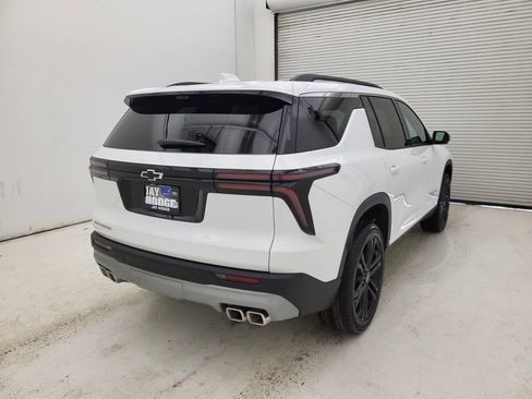 New 2026 Chevrolet Traverse LT w/ Driver Confidence Package image 15