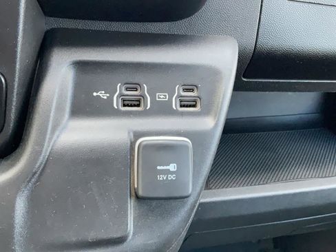Used 2022 RAM ProMaster 2500 image 21