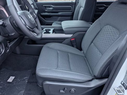 New 2026 RAM 1500 Big Horn AWD/4WD image 9