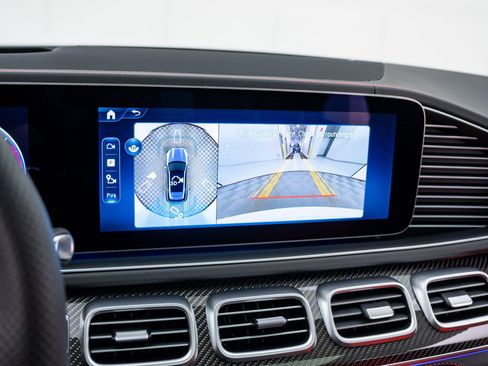 New 2026 Mercedes-Benz GLE 53 AMG 4MATIC image 36