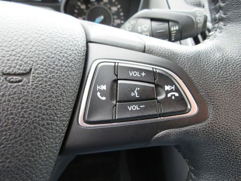 Used 2016 Ford Focus Titanium image 27