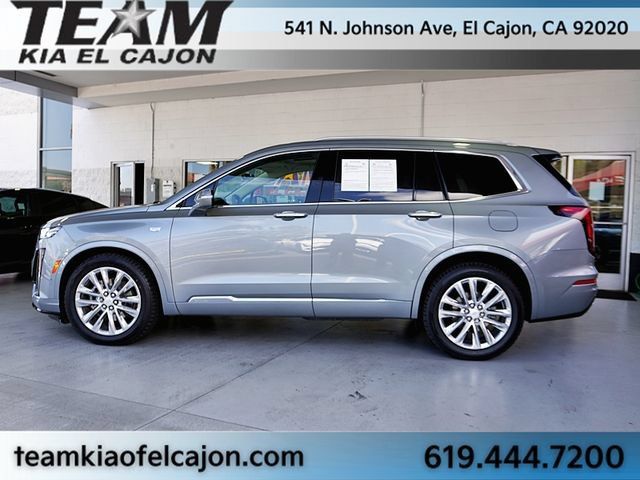 Used 2023 Cadillac XT6 Premium Luxury w/ Technology Package FWD image 6