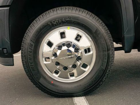 New 2026 GMC Sierra 3500 Denali w/ Denali Reserve Package image 9