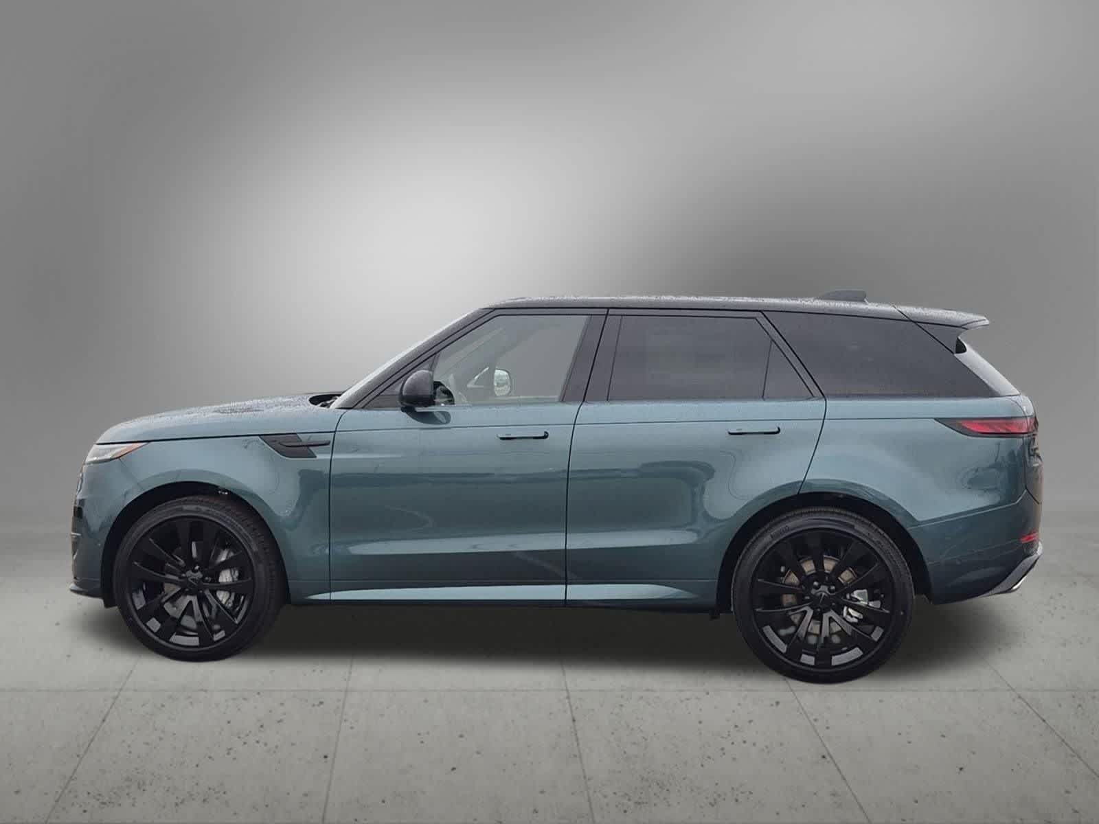 New 2027 Land Rover Range Rover Sport Dynamic SE AWD/4WD image 3