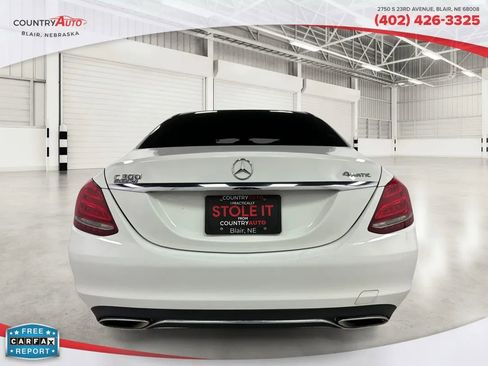 Used 2018 Mercedes-Benz C 300 4MATIC Sedan image 4